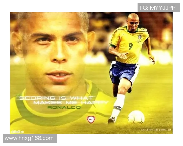 聚焦绿茵巨星精彩瞬间打造独具收藏价值的足球球星小型卡片