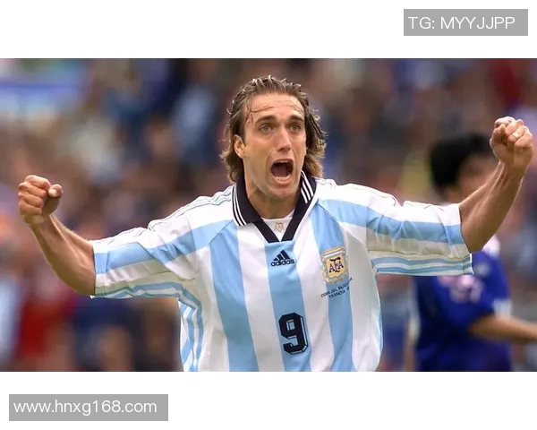 足球史上因各种原因退队的传奇球星回顾与分析