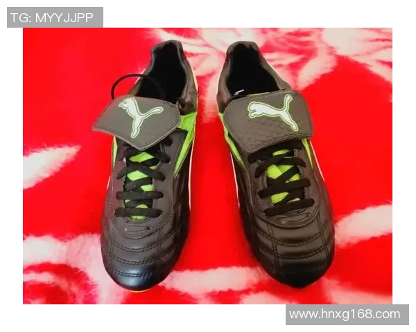 假足球鞋是否被球星穿戴过 真假难辨的品牌背后秘密揭秘 假足球鞋是否被球星穿戴过 真假难辨的品牌背后秘密揭秘